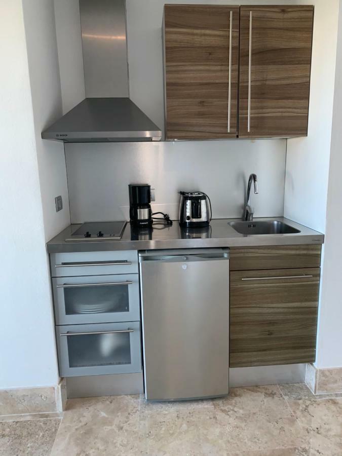 La Amada Condo With Marina View Канкун Экстерьер фото